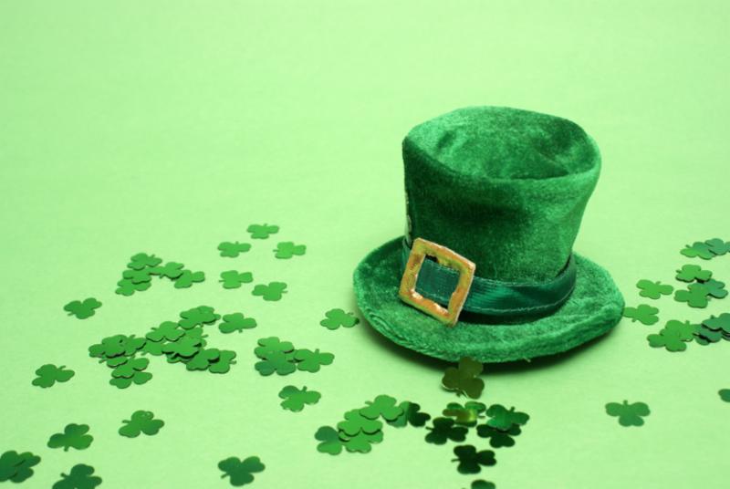 image of a green top hat st. patrick's day